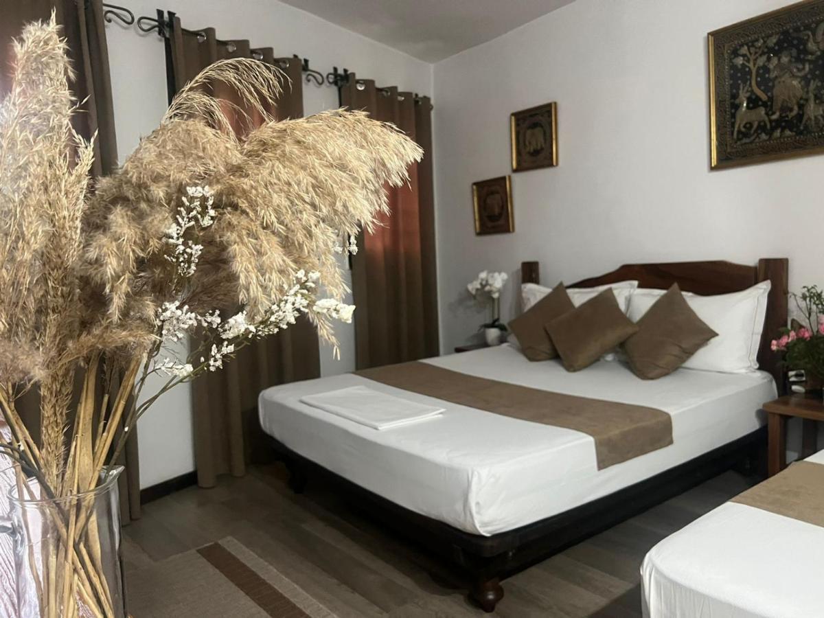 Omer Hotel *