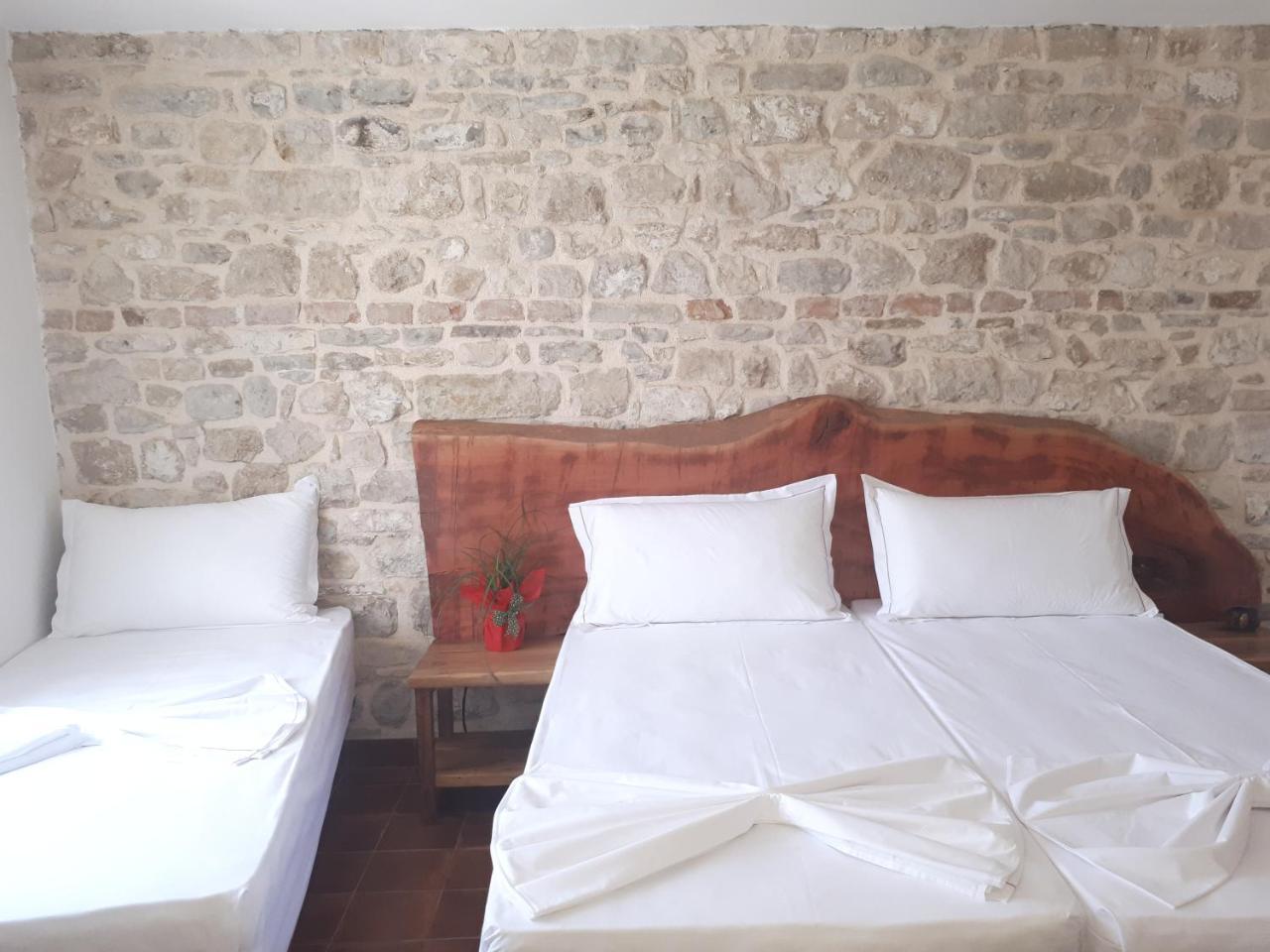 Omer Hotel *